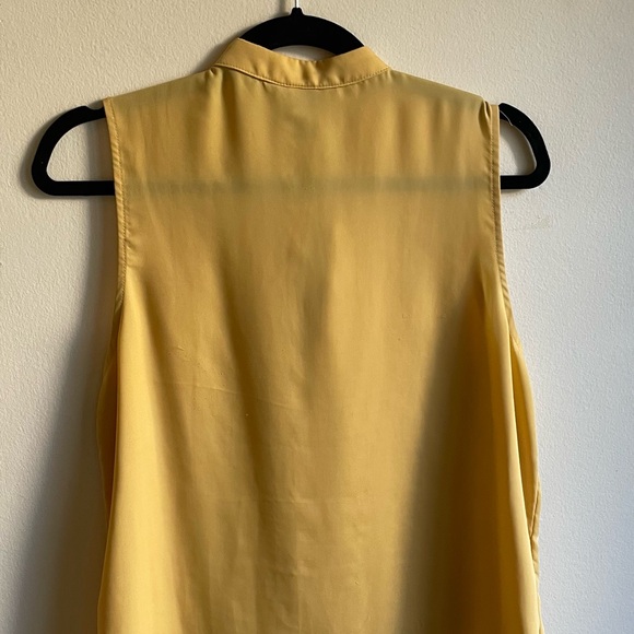 Yellow Blouse with Flowy Front - Picture 3 of 4